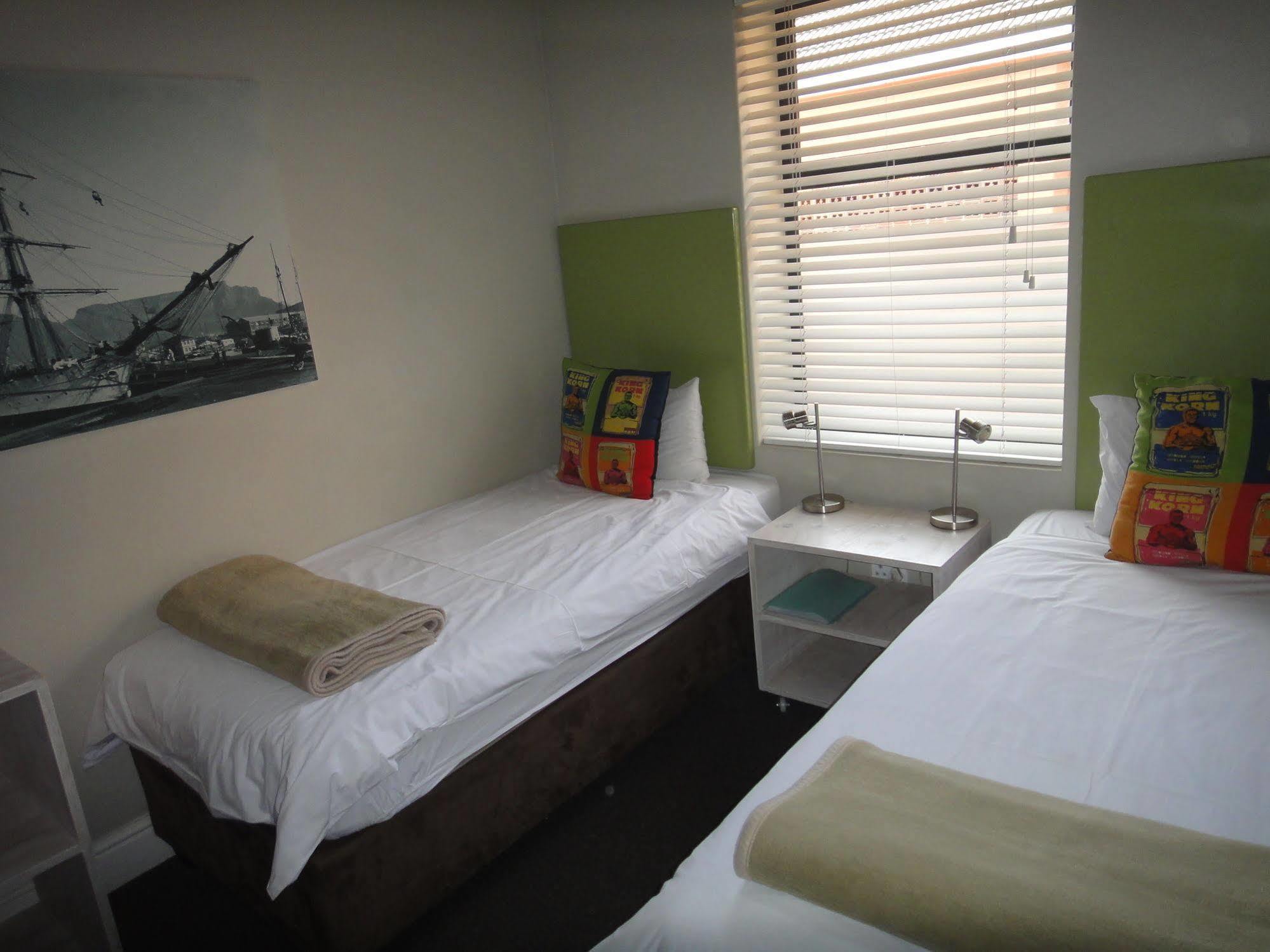 Ashanti Point Hostel Cape Town